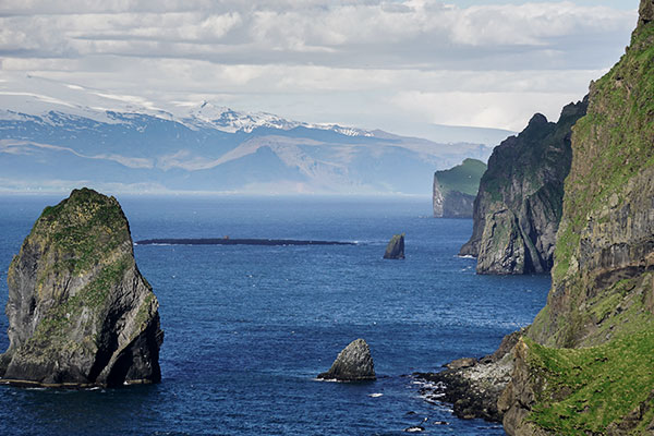 Küste der Insel Heimaey, Archipel Vestmannaeyjar