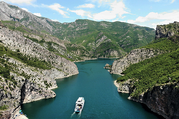 Koman Stausee, Albanien