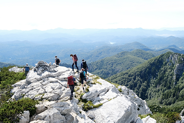 Eine Wandergruppe im Risnjak Nationalpark