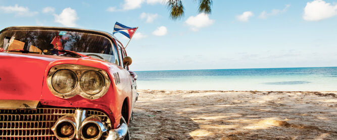 Auto am Strand Cayo Jutias