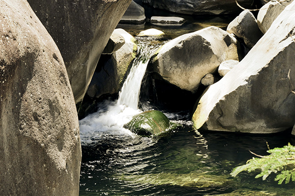 Fluss entlang La Chapelle