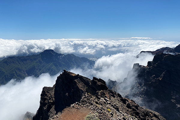 Wolkenmeer rund um den Roque de los Muchachos auf La Gomera, Spanien