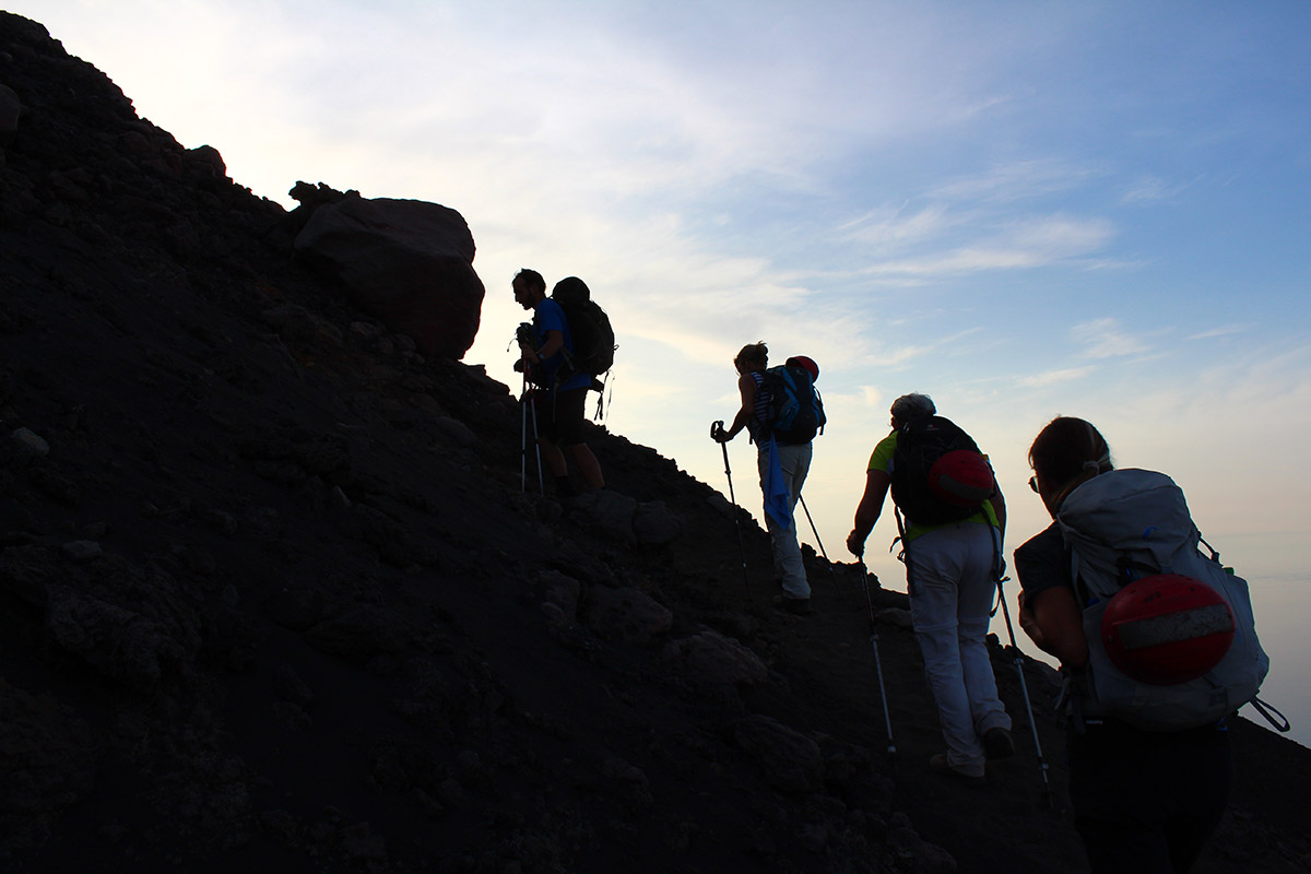 Auf dem Weg zum Gipfel des Stromboli