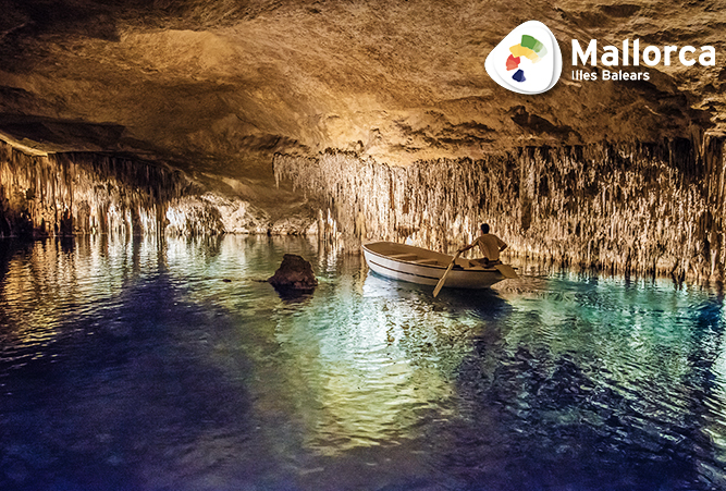 Bootsfahrt in der Drachenhöhle auf Mallorca