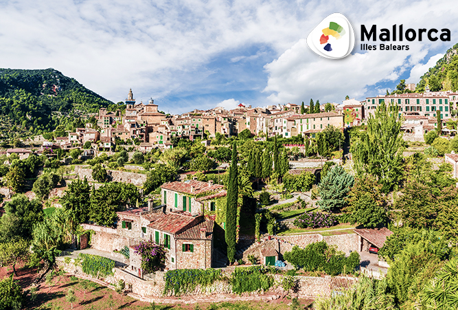 Das kleine Dorf Valldemossa, eine von Mallorcas Sehenswürdigkeiten