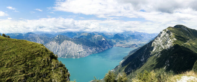 Ausblick vom Monte Baldo auf den Gardasee