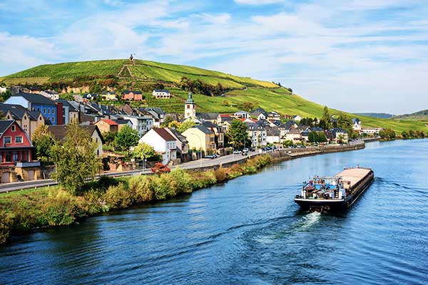 Die Mosel bei Wormeldange in Luxemburg