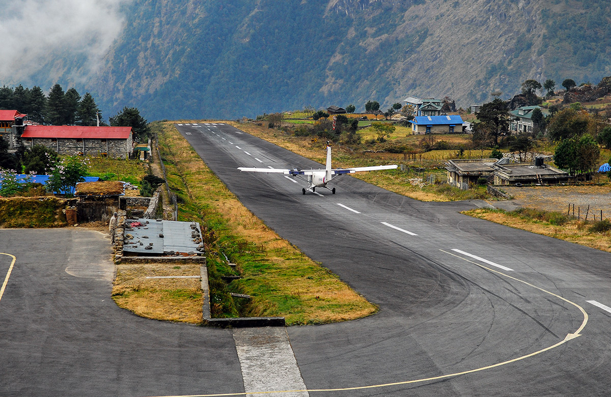 kleiner Fluglandeplatz in der Everest Region