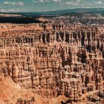 Tausende Hoodoos nebeneinander im Bryce Canyon Nationalpark, USA. © Oleg Chursin