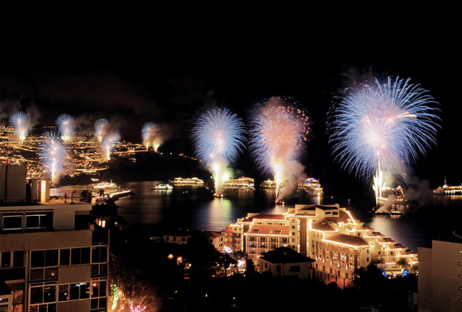 Silvester auf Madeira: das beste Feuerwerk gewinnt - Blog ASI Reisen