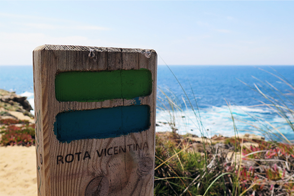 Wegmarkierung am Fishermans Trail (Rota Vicentina)