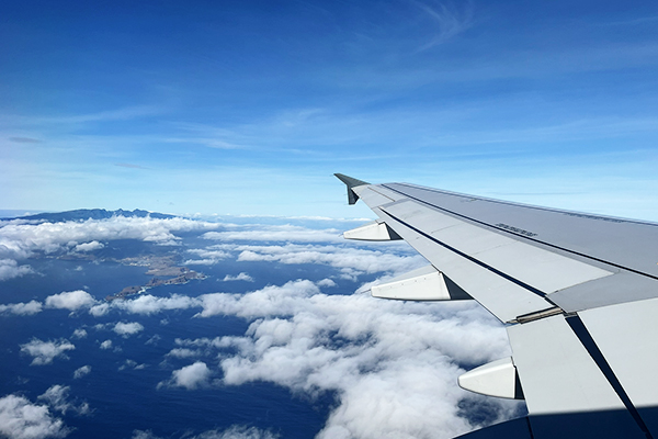 Blick aus dem Flugzeug auf Madeira
