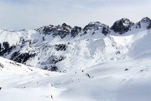 Tourengruppe beim Aufstieg, Stubaier Alpen Tirol