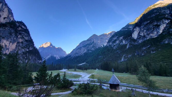 Sonnenaufgang im Innerfeldtal