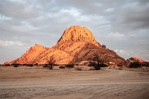 Spitzkoppe im Morgenlicht, Namibia