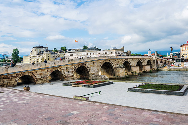 Steinbrücke in Skopje, Nordmazedonien