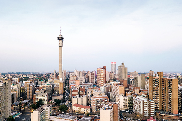 Blick auf die Skyline von Johannesburg, Südafrika
