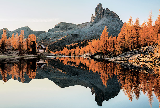 Sonnenaufgang auf dem Lago di Federa