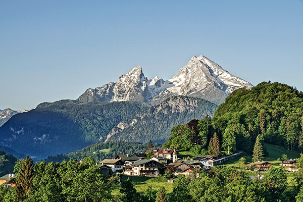 Berchtesgaden mit Watzmann in Hintergrund